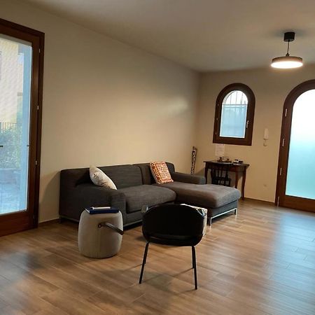 קסטלארו La Mocina Casa Vacanze מראה חיצוני תמונה