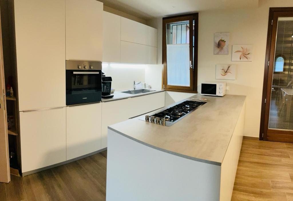קסטלארו La Mocina Casa Vacanze מראה חיצוני תמונה