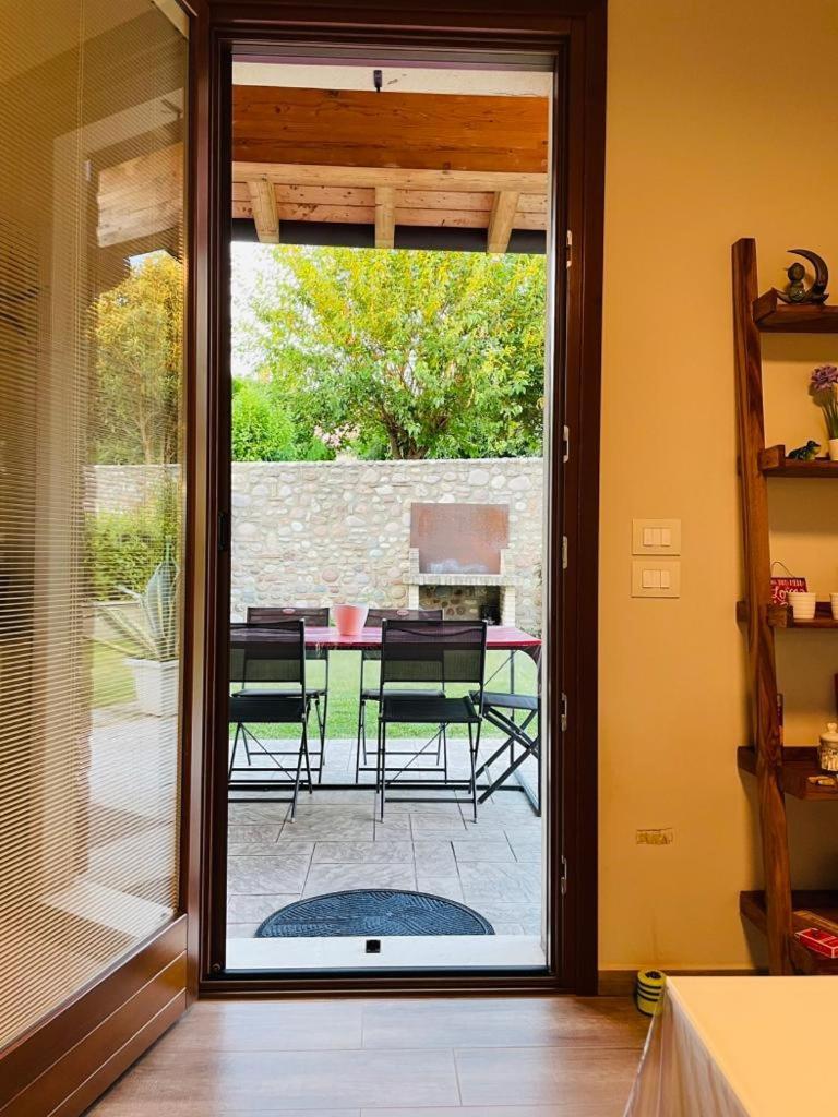 קסטלארו La Mocina Casa Vacanze מראה חיצוני תמונה